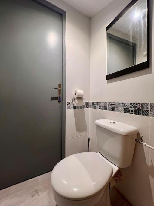 Le Clos Chassaing N5-Wifi-Centre Ville-Climatisation Périgueux Esterno foto